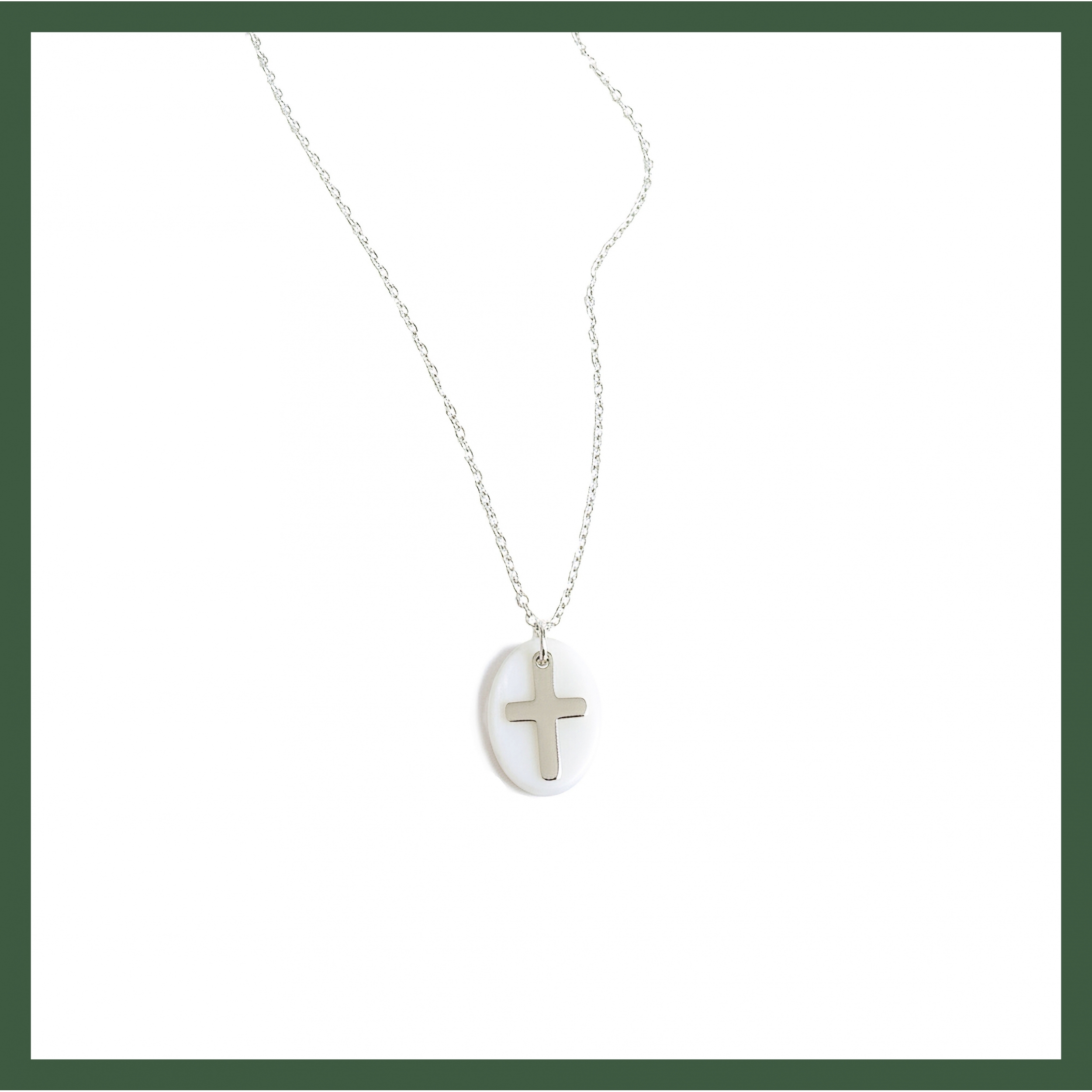 Collier Pastille nacre et croix argent