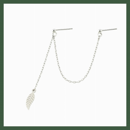 Boucle unique mini feuille argent 925